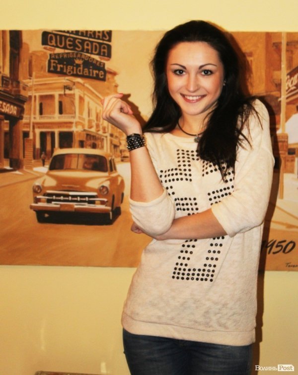 Олександра Назарович, 18 років